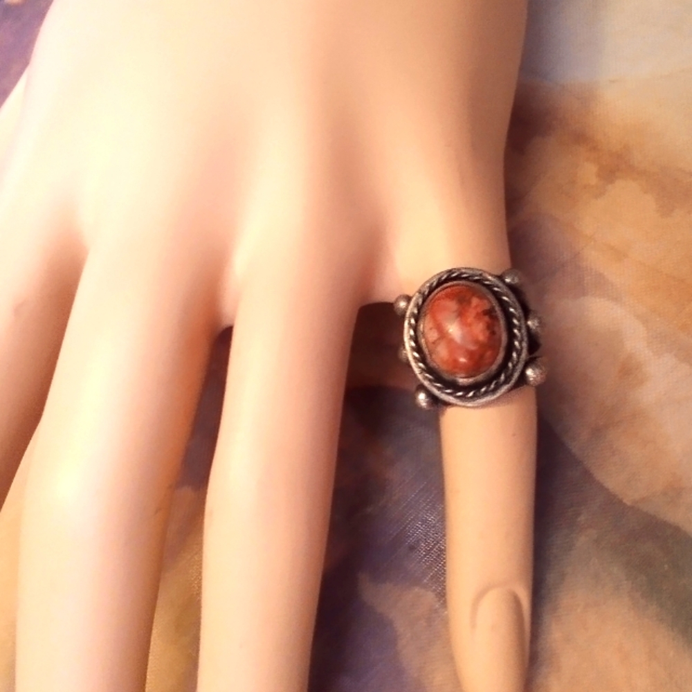 Elegant Silver and Red Stone Ring